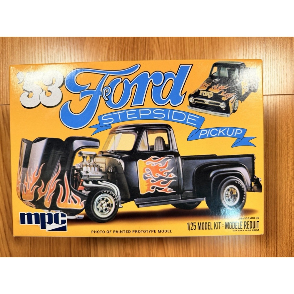 Built MPC 1/25 '53 Ford Stepside Pickup Truck Model Kit #1007 Assembled Blue
